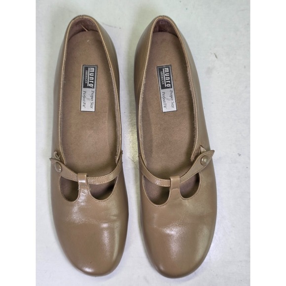 Munro Shoes - Munro American Mary Jane Women's Shoes Size 9 Beige Tan Leather Slip On Loafers